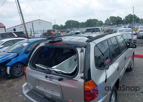 2004 GMC Envoy Sle z USA, uszkodzony, nr VIN 1GKDT13S542380981